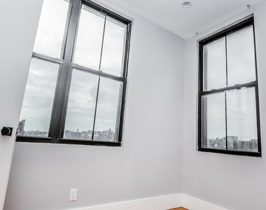 1520 St Johns Place - Photo Thumbnail 6