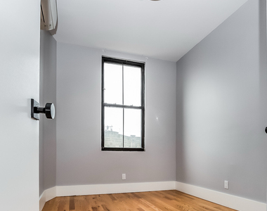 1520 St Johns Place - Photo Thumbnail 10