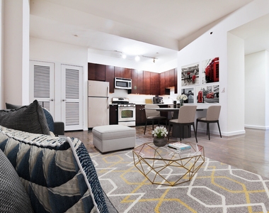 135 William Street - Photo Thumbnail 5