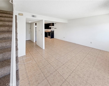 15143 Monterey Avenue - Photo Thumbnail 7