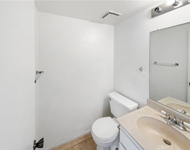 15143 Monterey Avenue - Photo Thumbnail 6