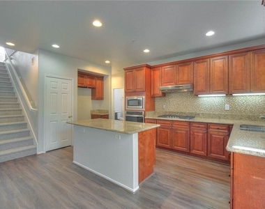 5732 Ridgemark - Photo Thumbnail 11