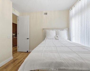 2749 Silver Oak - Photo Thumbnail 26