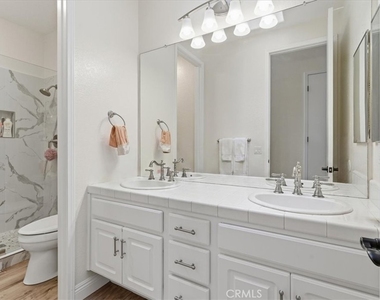 2749 Silver Oak - Photo Thumbnail 28