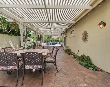2749 Silver Oak - Photo Thumbnail 33
