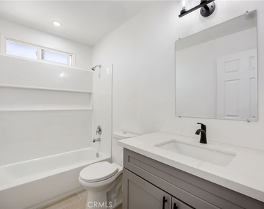709 W Avenue H12 - Photo Thumbnail 12