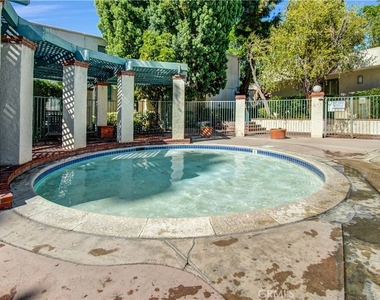 5700 Etiwanda Avenue - Photo Thumbnail 19