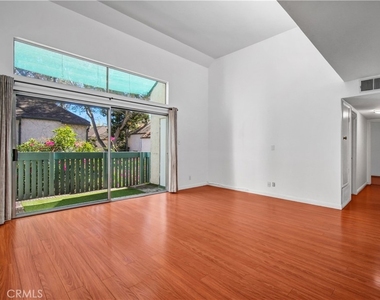 5700 Etiwanda Avenue - Photo Thumbnail 8