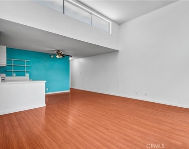 5700 Etiwanda Avenue - Photo Thumbnail 6