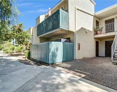 5700 Etiwanda Avenue - Photo Thumbnail 16