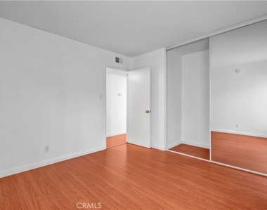 5700 Etiwanda Avenue - Photo Thumbnail 14
