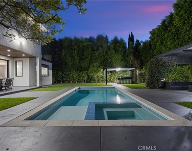 4545 Stern Avenue - Photo Thumbnail 41