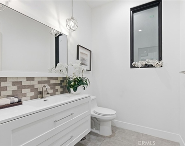 4545 Stern Avenue - Photo Thumbnail 34
