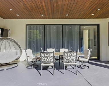 4545 Stern Avenue - Photo Thumbnail 37