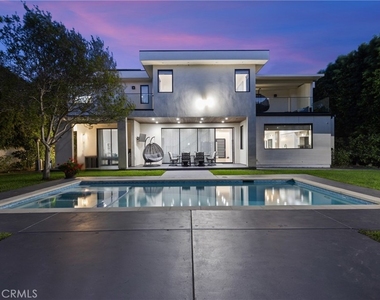 4545 Stern Avenue - Photo Thumbnail 42