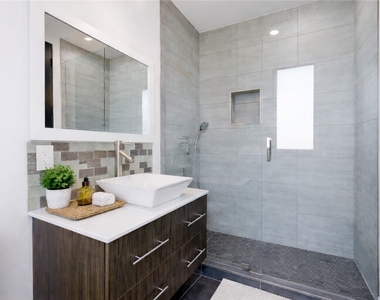 4545 Stern Avenue - Photo Thumbnail 28