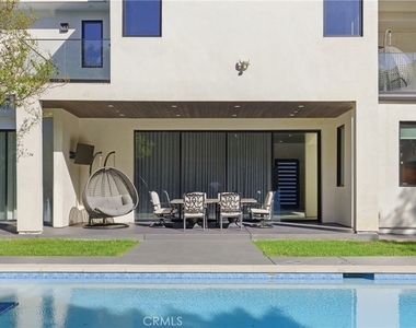 4545 Stern Avenue - Photo Thumbnail 36