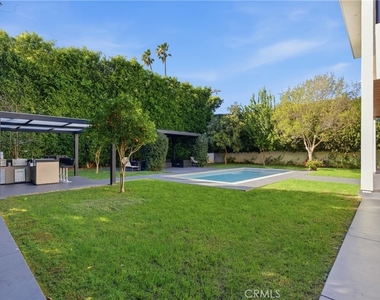 4545 Stern Avenue - Photo Thumbnail 39