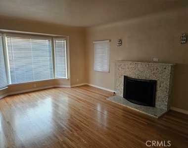 8900 S 10th - Photo Thumbnail 9