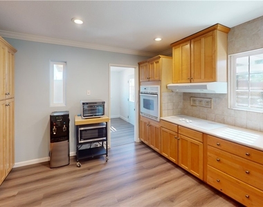 8172 20th Street - Photo Thumbnail 11
