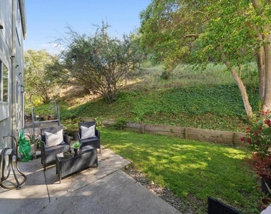 4028 Farm Hill Boulevard - Photo Thumbnail 9