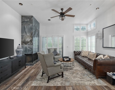 2601 S Broadmoor - Photo Thumbnail 4