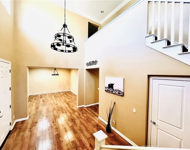 10920 Playa Del Sol - Photo Thumbnail 3