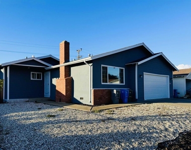 419 Pomona Ave - Photo Thumbnail 1