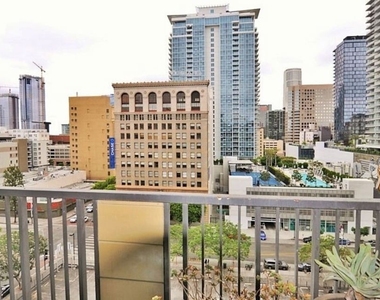 849 S Broadway - Photo Thumbnail 13