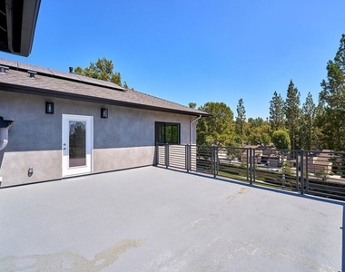 102 Marion Boulevard - Photo Thumbnail 51