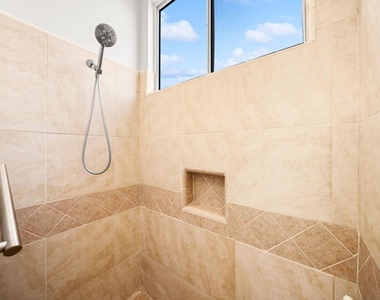 37762 Drexell Drive - Photo Thumbnail 26
