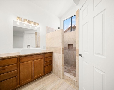37762 Drexell Drive - Photo Thumbnail 25
