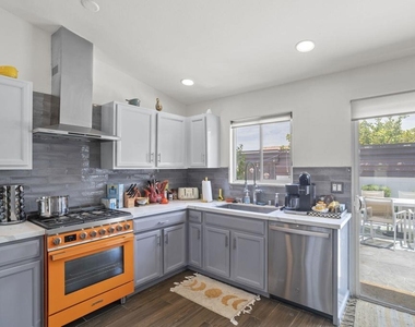 52280 Avenida Ramirez - Photo Thumbnail 10
