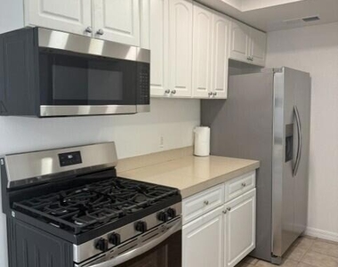 45 Lakeview Circle - Photo Thumbnail 1