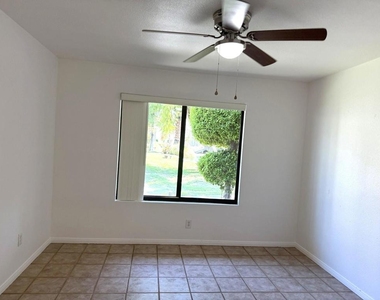 45 Lakeview Circle - Photo Thumbnail 15
