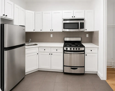 294 Harman Street - Photo Thumbnail 3