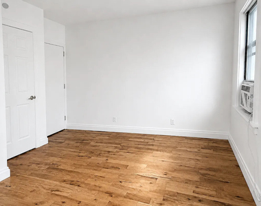 294 Harman Street - Photo Thumbnail 5