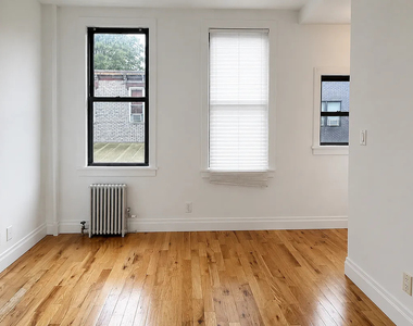 294 Harman Street - Photo Thumbnail 1