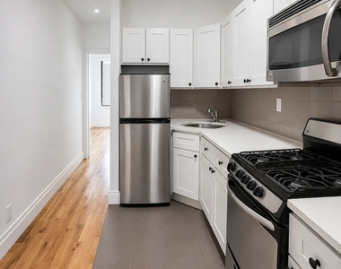 294 Harman Street - Photo Thumbnail 4