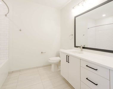 3 Westchester Park Drive - Photo Thumbnail 111