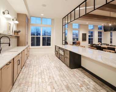 3 Westchester Park Drive - Photo Thumbnail 72
