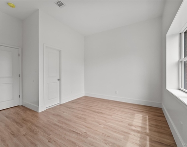 48 North Street - Photo Thumbnail 10