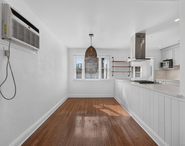 69 Bank Street - Photo Thumbnail 7