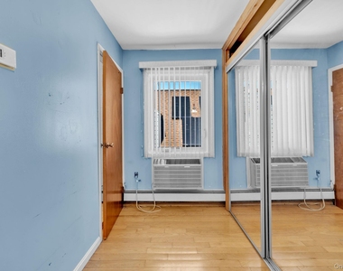 11545 228th Street - Photo Thumbnail 16