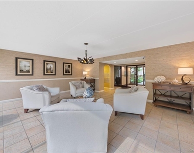 150 Overlook Avenue - Photo Thumbnail 22