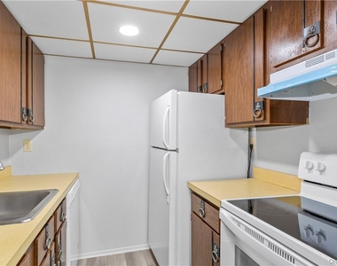 150 Overlook Avenue - Photo Thumbnail 7