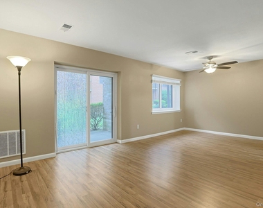214 Kennedy Drive - Photo Thumbnail 5