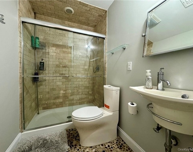 815 S Lake Boulevard - Photo Thumbnail 6