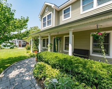 414 2nd Avenue W - Photo Thumbnail 1