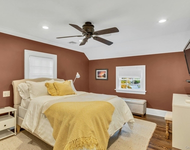 105 Academy Street - Photo Thumbnail 25